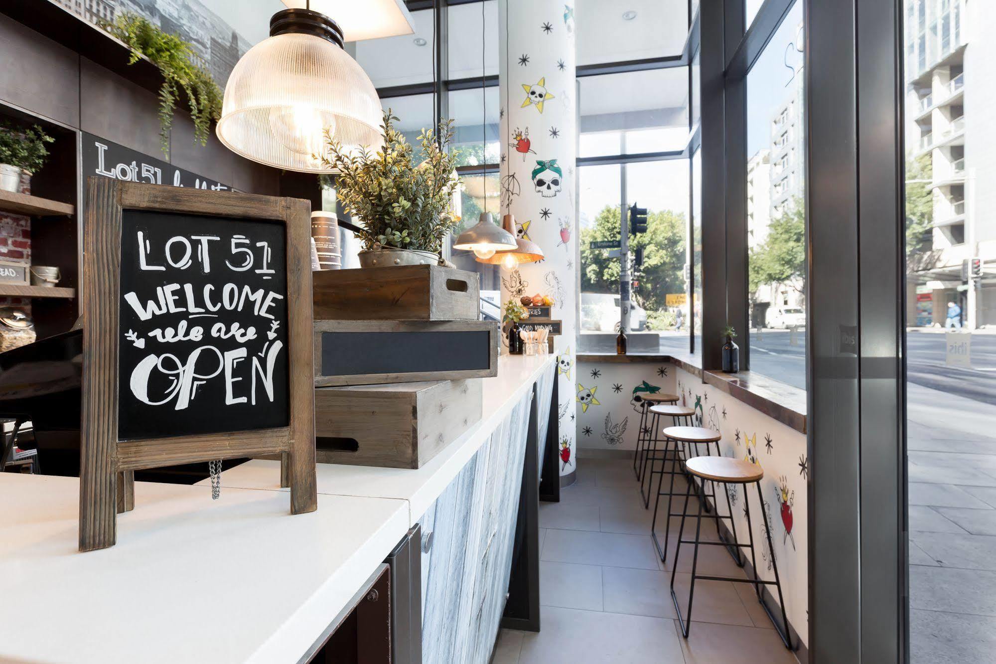 Ibis Sydney Barangaroo Hotel Eksteriør billede